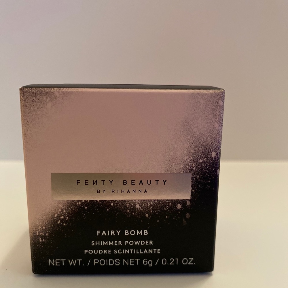 Fenty Beauty Fairy Bomb Shimmer Powder